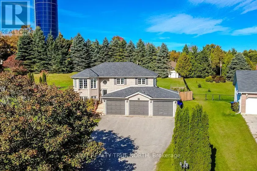 Detached at 35 MARLOW CIRCLE, Springwater