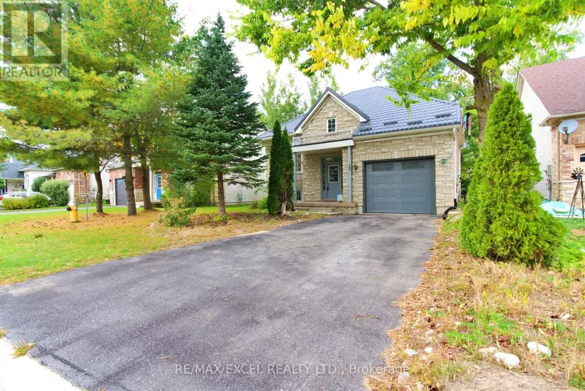 Detached at 12 CARDINAL WAY, Wasaga Beach
