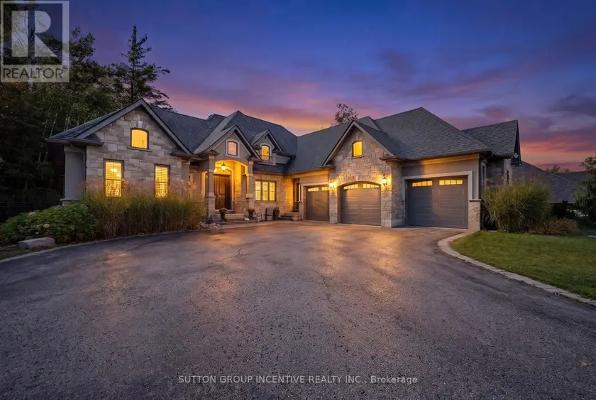 Detached at 18 WENDAT TRAIL, Springwater