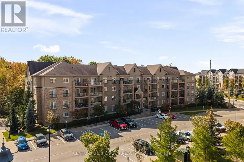 Apartment at 303 - 41 FERNDALE DRIVE S, Barrie