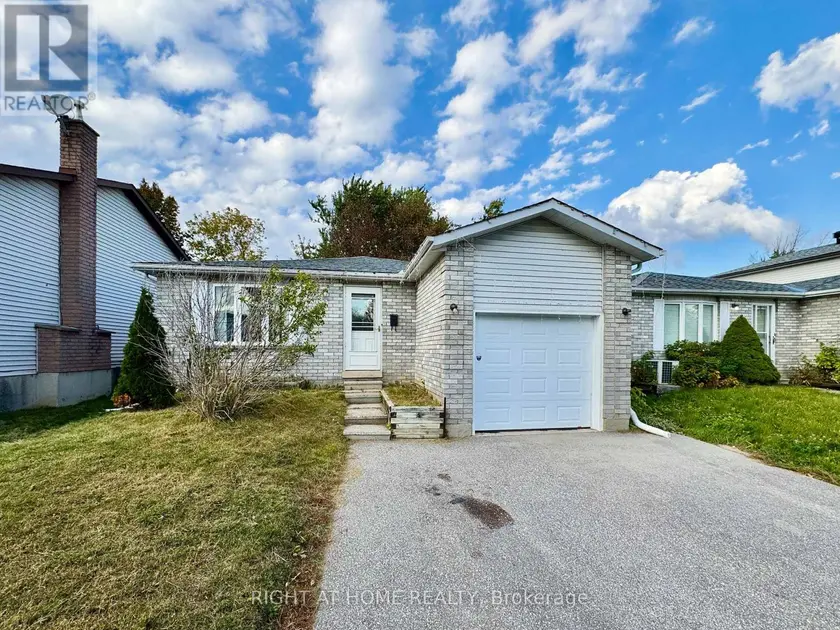 Detached at 6 HICKLING TRAIL, Barrie