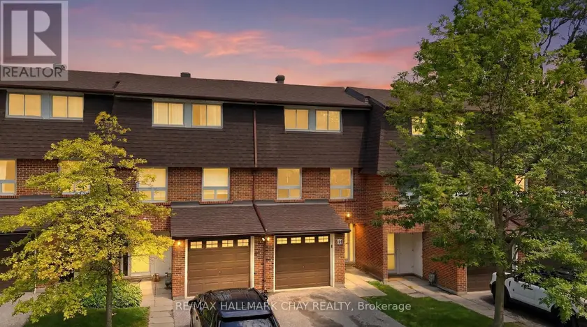 Townhouse at 34-360 BLAKE STREET, Barrie