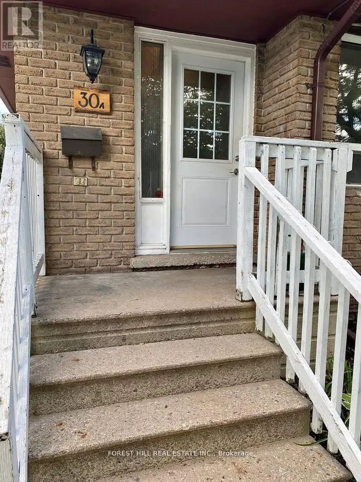 Semi-Detached/Link at 30 BERNICK DRIVE, Barrie