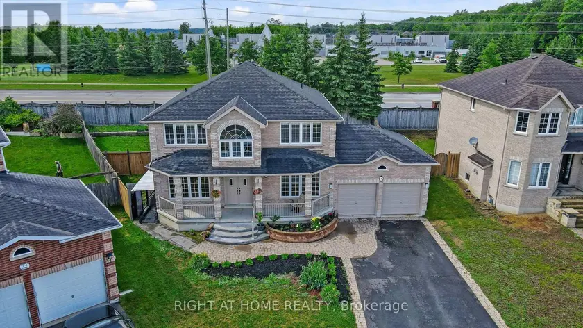 Detached at 38 PRINCE GEORGE CRESCENT, Barrie