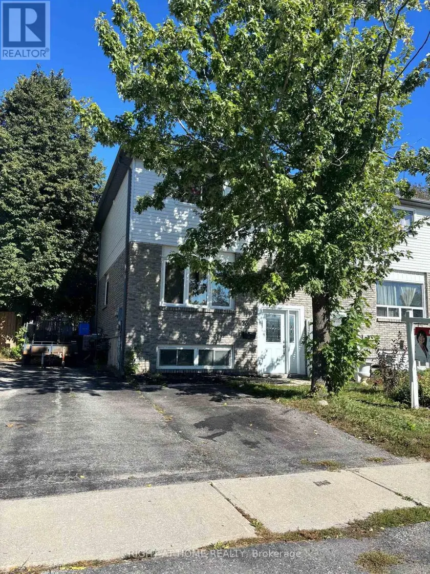 Multiplex at 23 CARLTON ROAD, Barrie