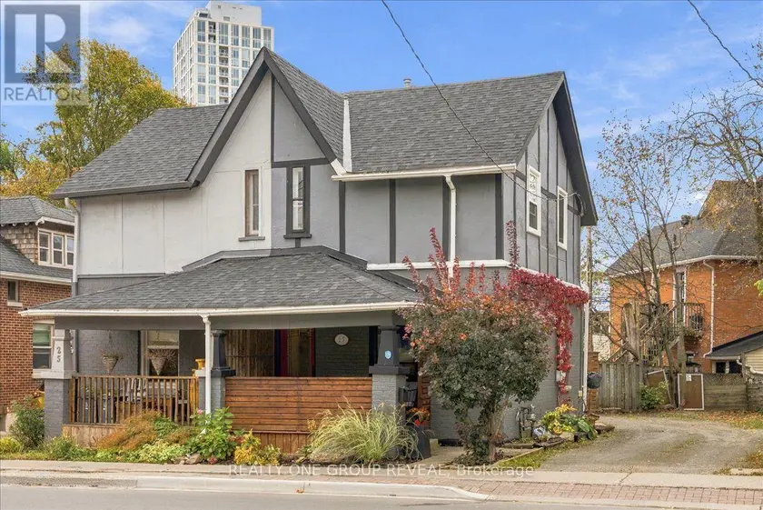 Semi-Detached/Link at 27 ROSS STREET, Barrie
