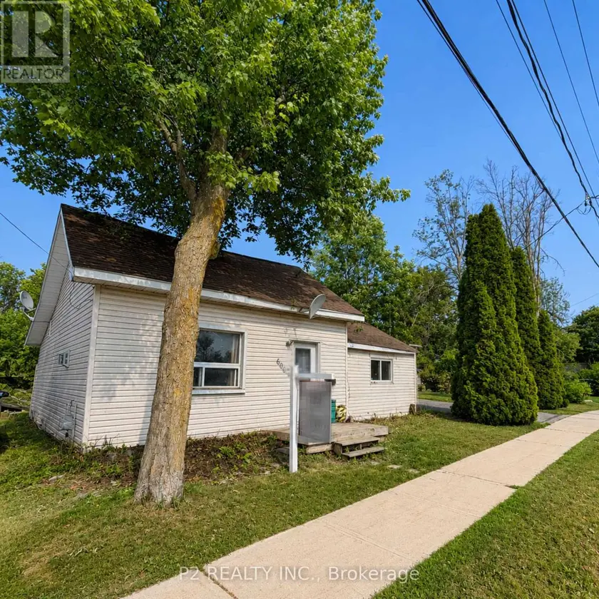 Detached at 600 WEST STREET S, Orillia
