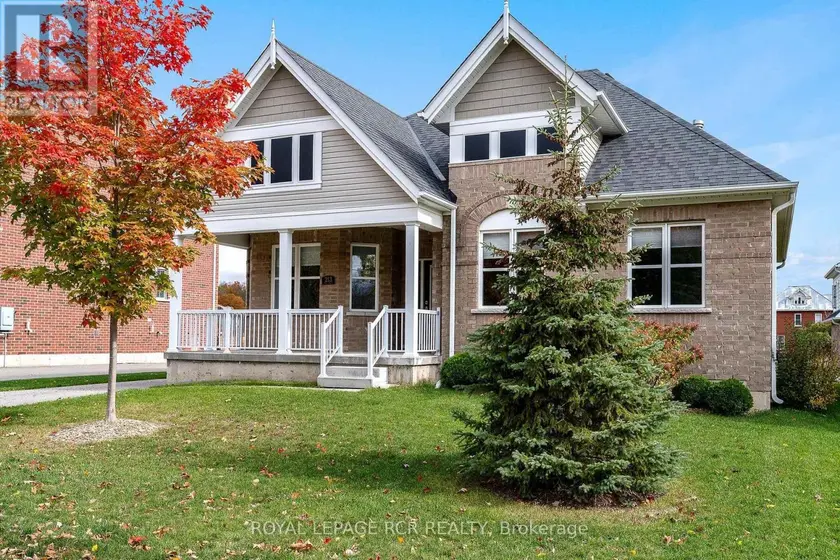 Detached at 213 MARY STREET, Clearview