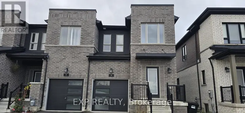 Townhouse at 11 EVERGREEN TERRACE, Barrie