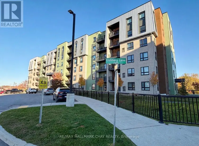 Apartment at 304 - 5 CHEF LANE, Barrie