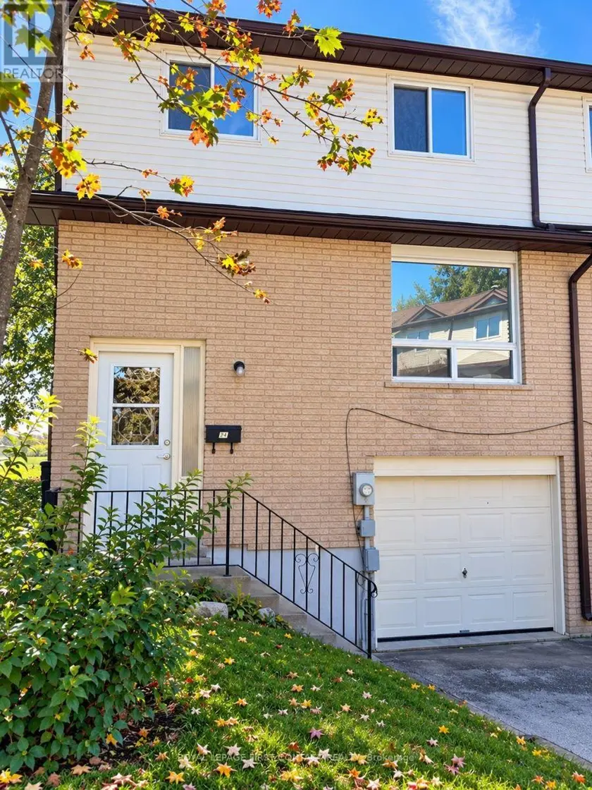 Townhouse at 44 - 1095 MISSISSAGA STREET W, Orillia