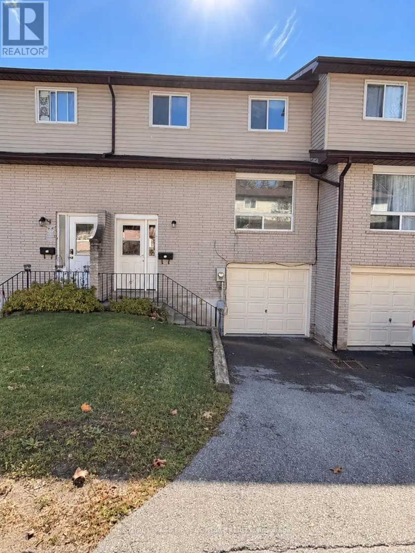 Townhouse at 78 - 1095 MISSISSAGA STREET W, Orillia