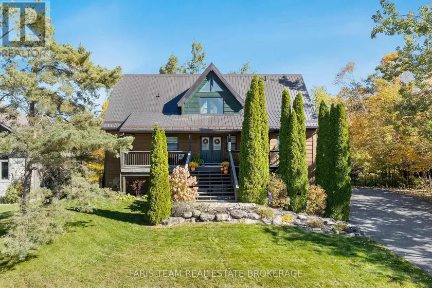 Detached at 17 BRIDLE PATH, Oro-Medonte