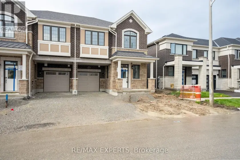 Townhouse at 121 VINEWOOD CRESCENT, Barrie