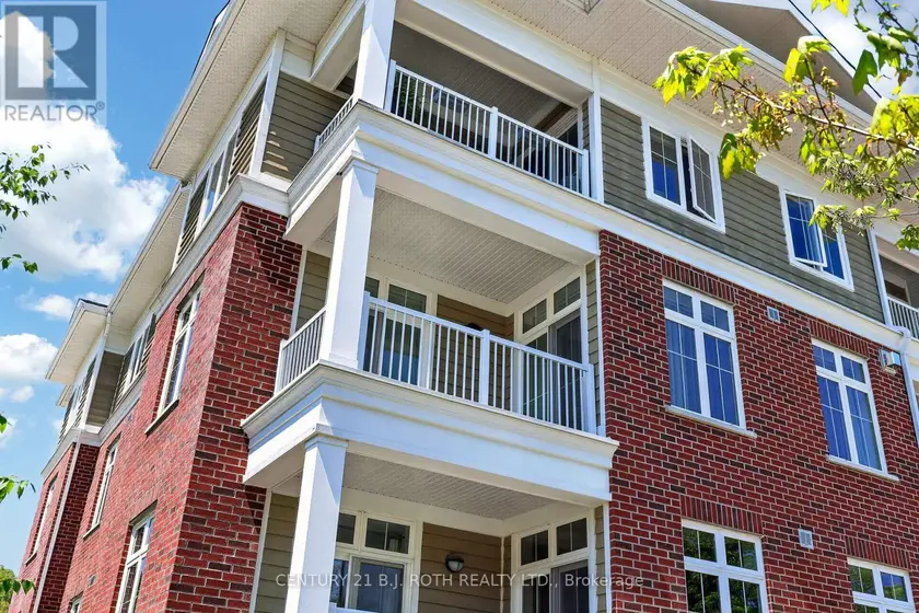 Apartment at 310 - 40 HORSESHOE BOULEVARD, Oro-Medonte
