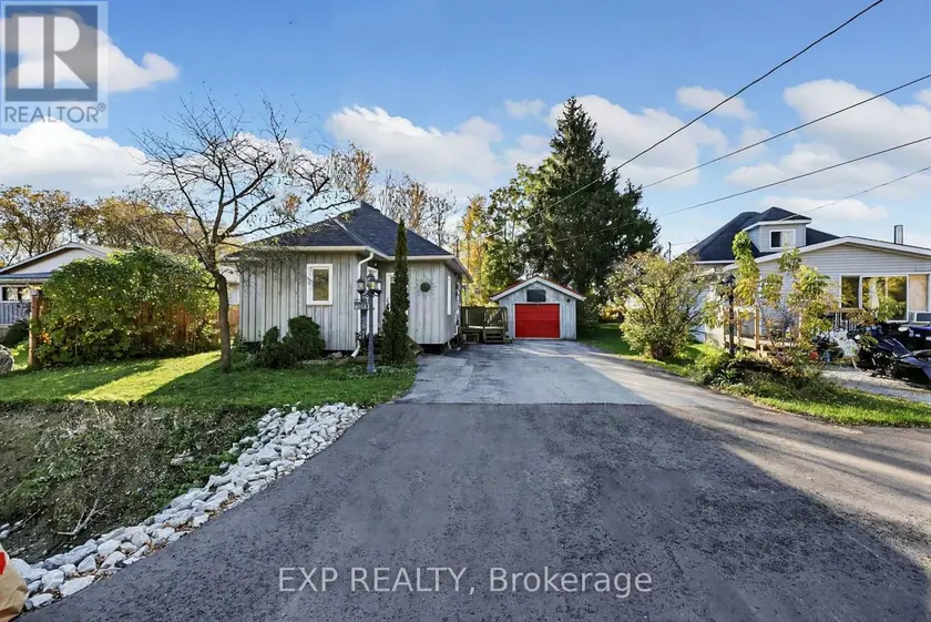 Detached at 323 BELL STREET, Tay