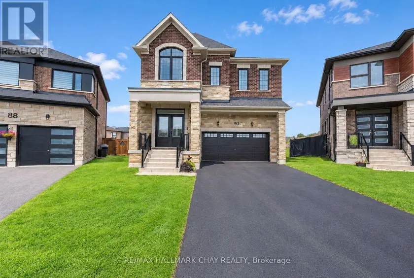 Detached at 90 MCBRIDE TRAIL, Barrie