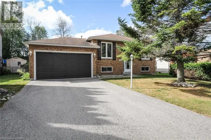 Detached at 33 EVERGREEN CRESCENT, Wasaga Beach