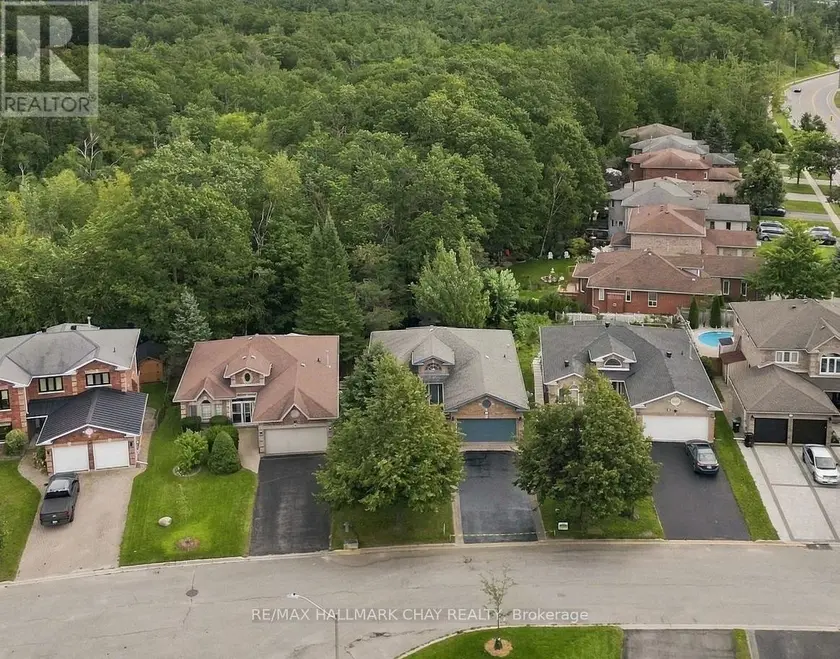 Detached at 3 MAW COURT, Barrie