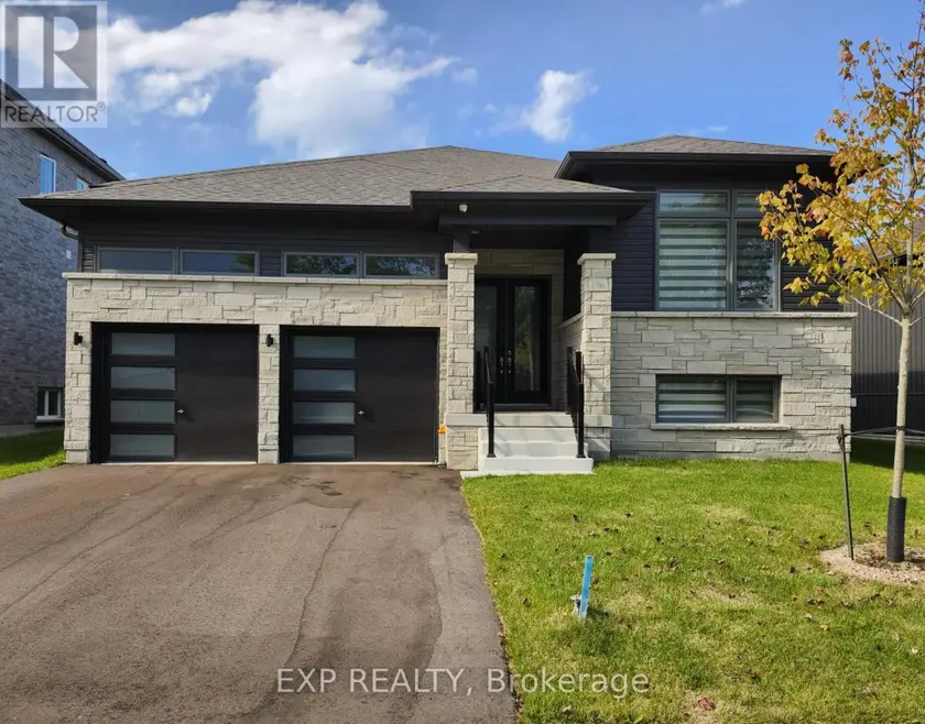 Detached at 196 RAMBLEWOOD DRIVE, Wasaga Beach