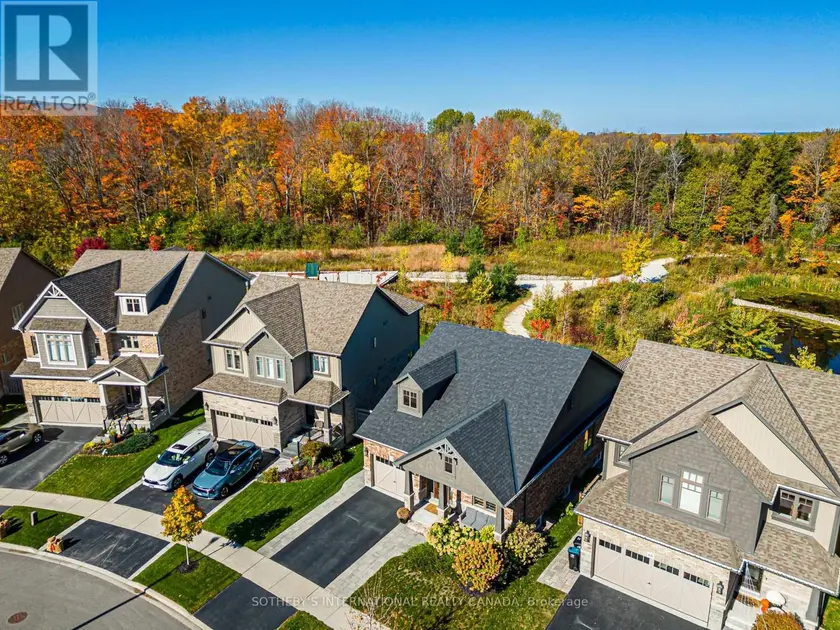 Detached at 70 PLEWES DRIVE, Collingwood