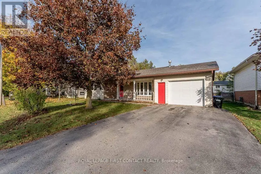 Detached at 224 CHRISTOPHER STREET, Clearview