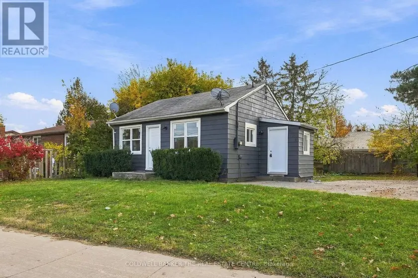 Detached at 202 FERNDALE DRIVE N, Barrie