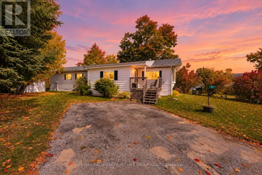 Detached at 17 BALANTRAE DRIVE, Oro-Medonte
