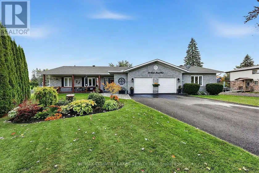 Detached at 25 SOUTH ISLAND TRAIL, Ramara