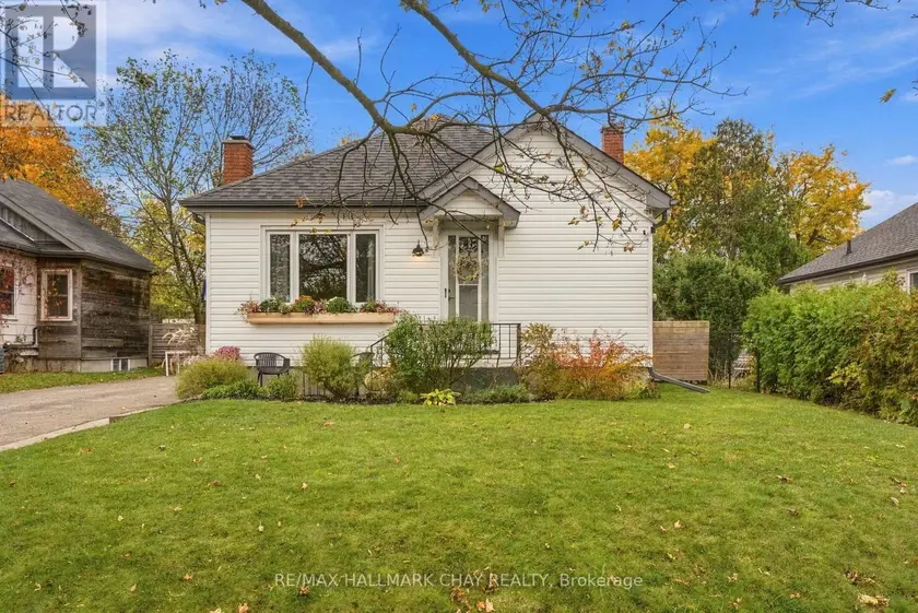 Detached at 101 QUEEN STREET, Barrie