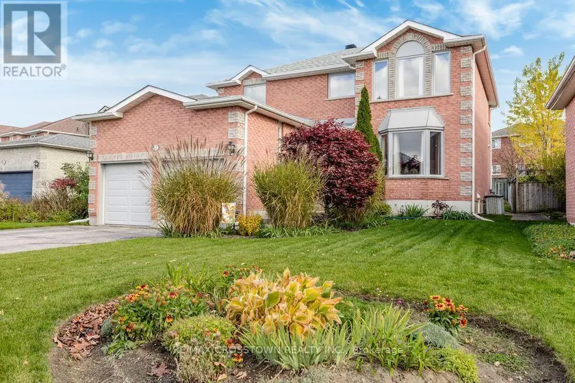 Detached at 33 RAQUEL STREET, Barrie
