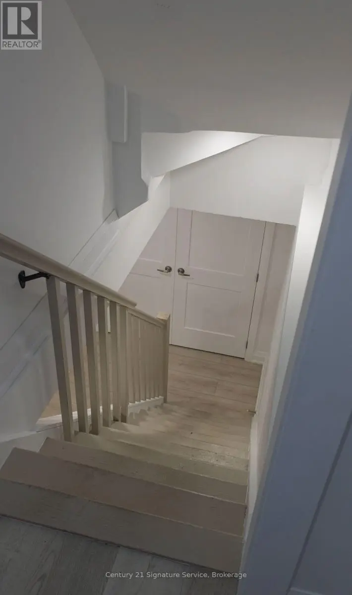 Detached at BASEMENT - 223 HICKLING TRAIL, Barrie