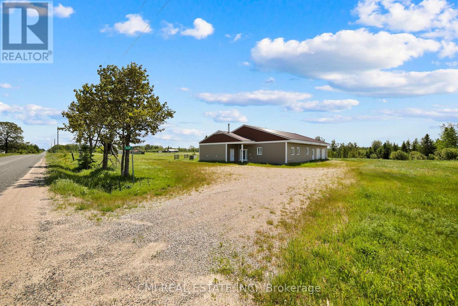 Detached at 1632 CONC 2 & 3 ROAD, Cochrane