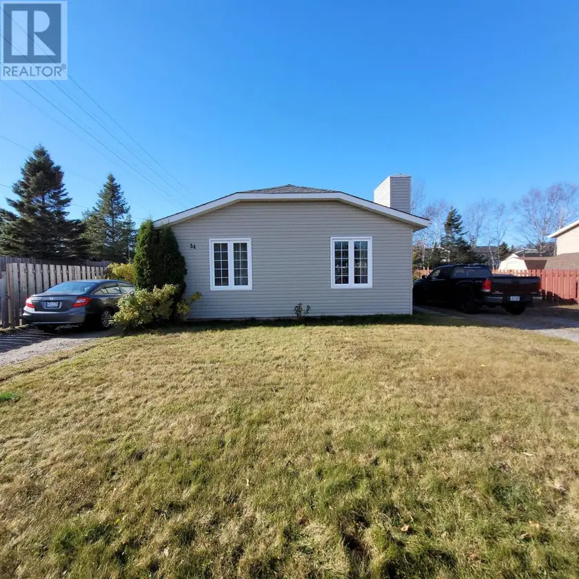 Detached at 34 Hemlo Drive, Marathon