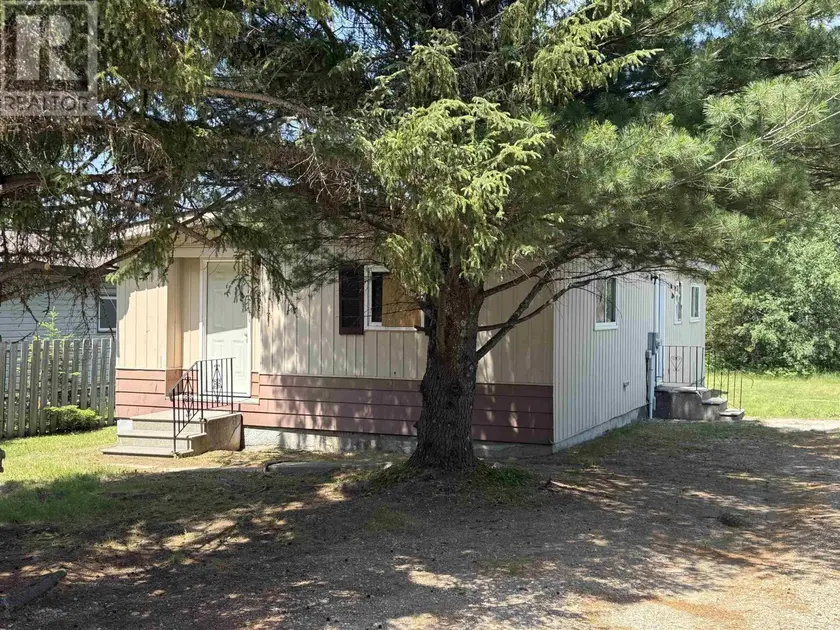 Detached at 228 Davies ST, Ignace