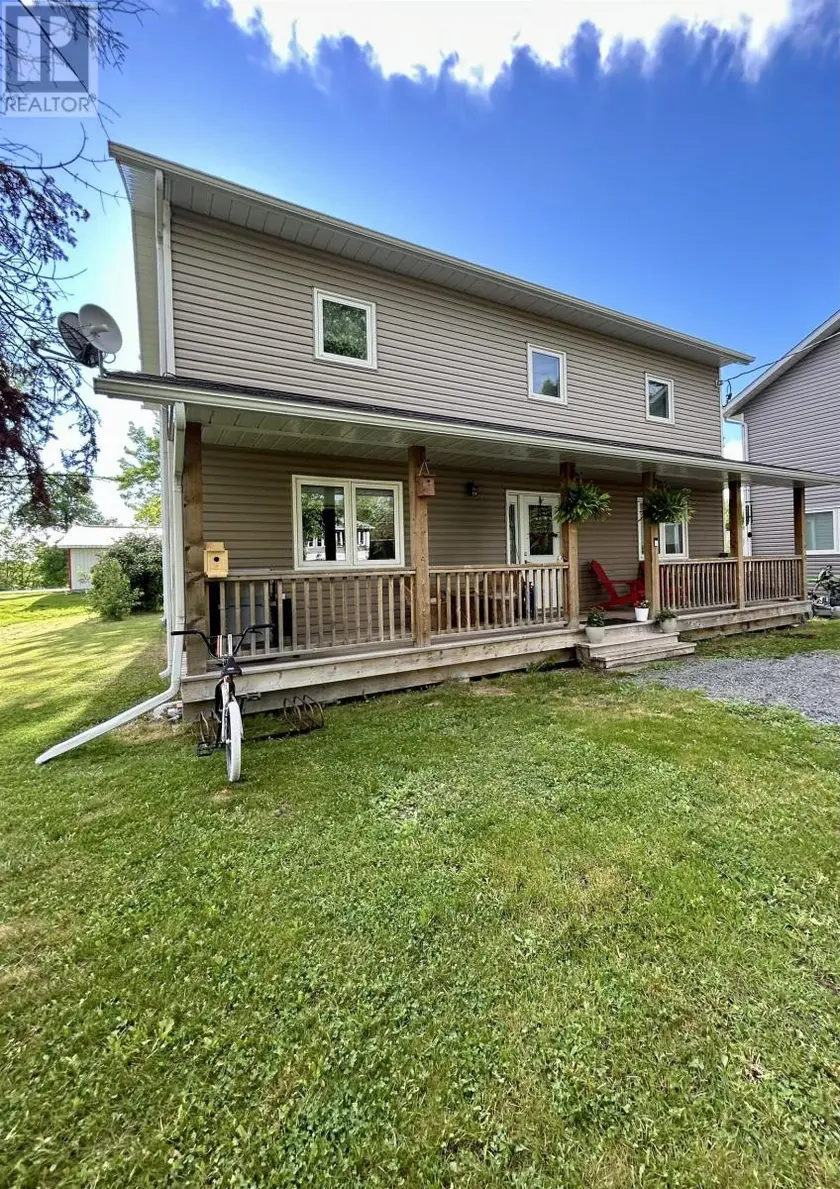 Detached at 103 Queen Street, Barwick