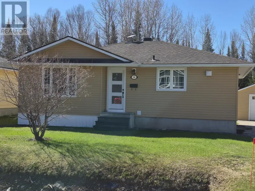 Detached at 34 Redwing Ave, Manitouwadge