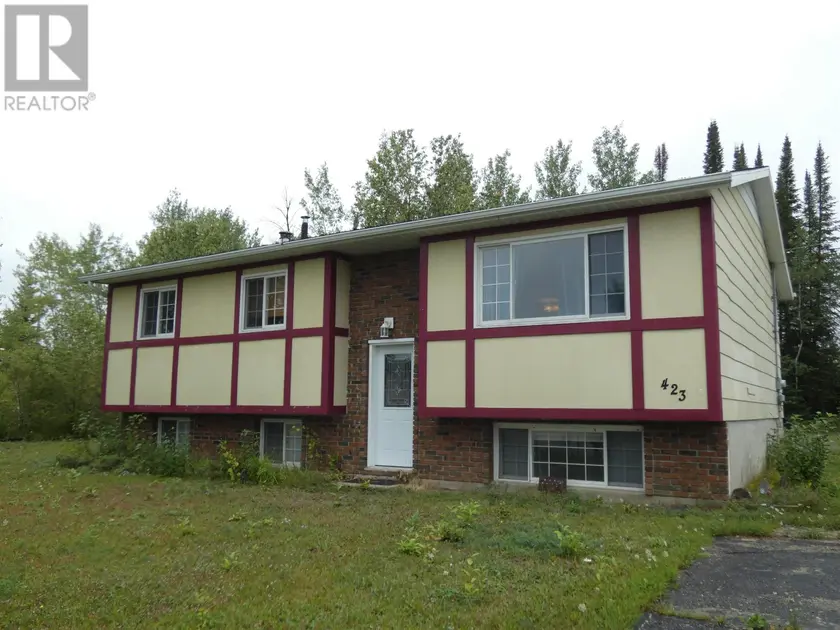 Detached at 423 Birch CRES, Nakina