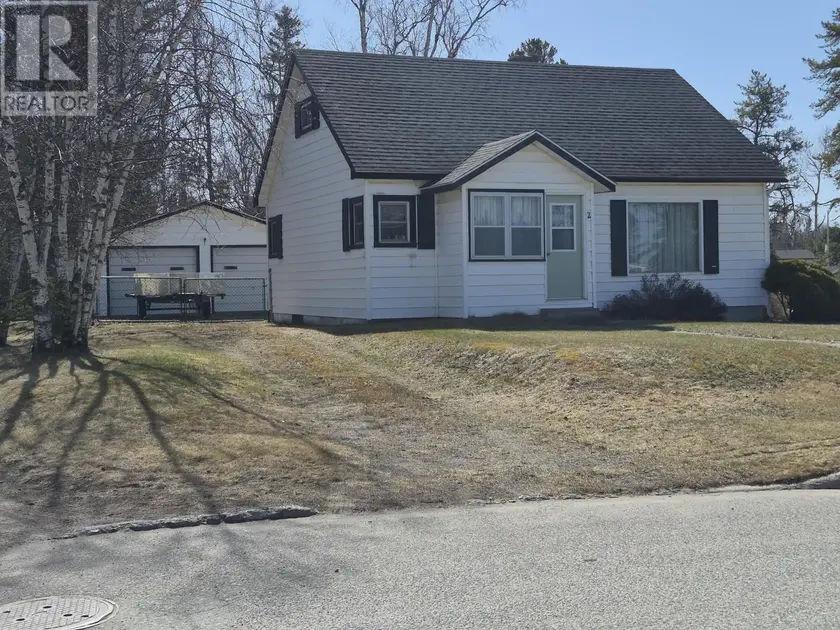 Detached at 2 Laurier Ave, Terrace Bay