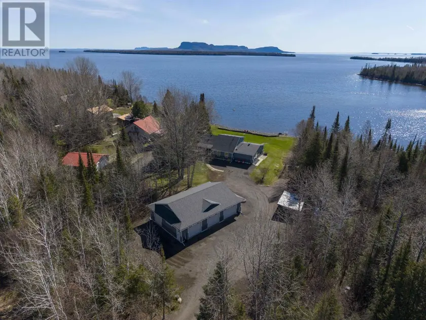 Detached at 26 Margaret St S, Neebing