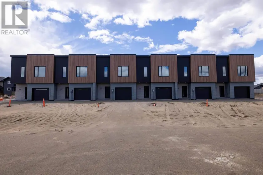 Townhouse at 828 Weiler BLVD, Thunder Bay