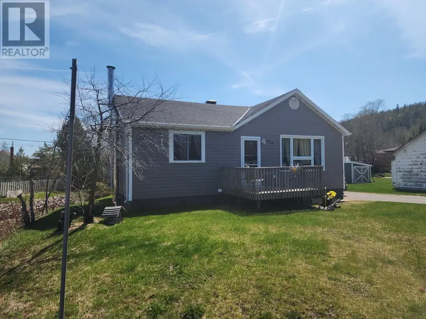 Detached at 314 MARY ST, SCHREIBER