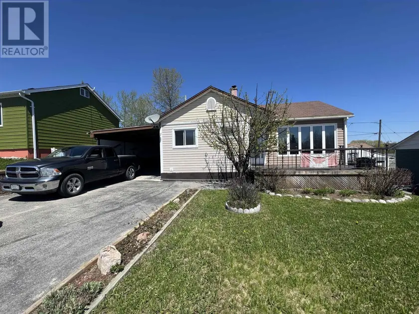 Detached at 3 Falcon Drive, Manitouwadge