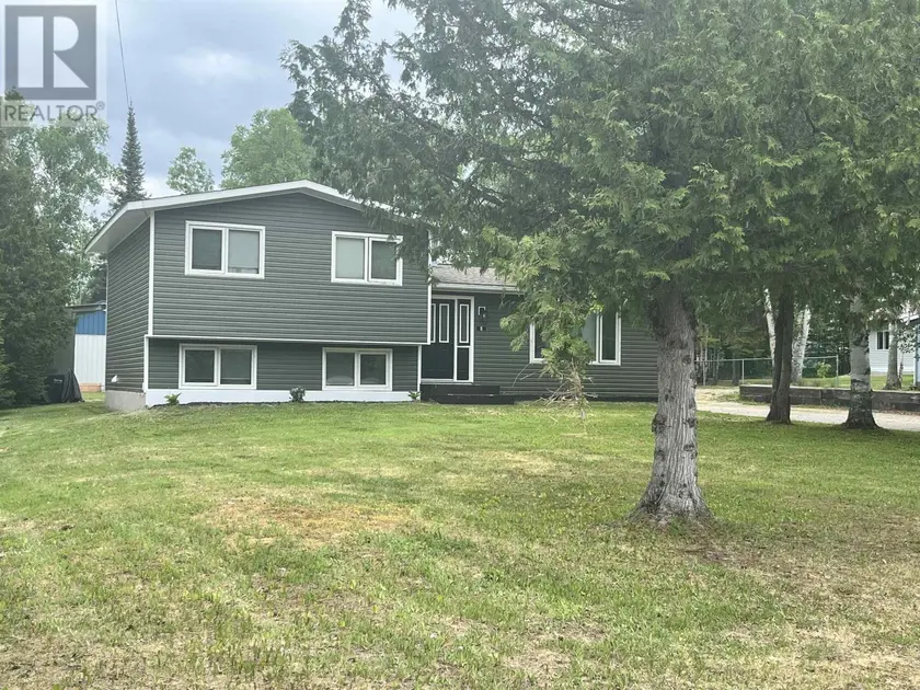 Detached at 8 John Street, Ear Falls