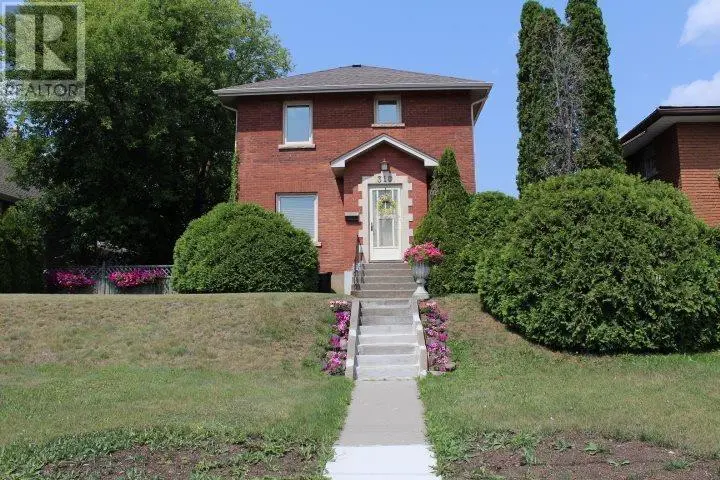 Detached at 310 Algoma ST N, Thunder Bay