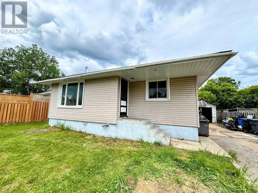Detached at 55 Neebig AVE, Manitouwadge