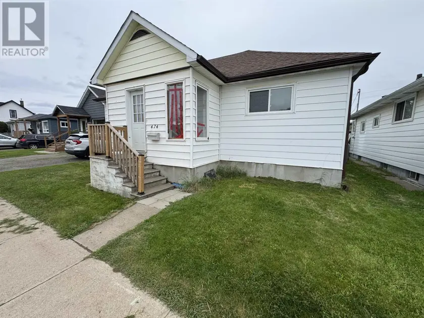 Detached at 474 Mary St. E., Thunder Bay