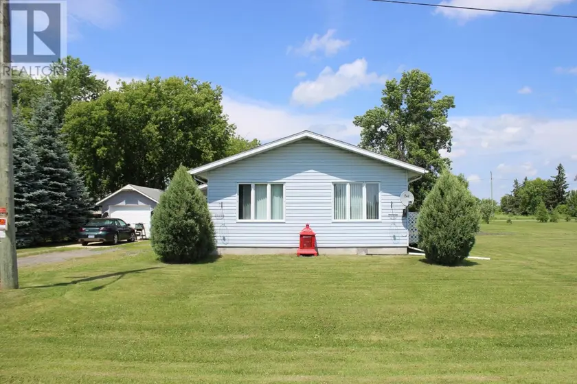 Detached at 705-707 LORENA STREET, RAINY RIVER