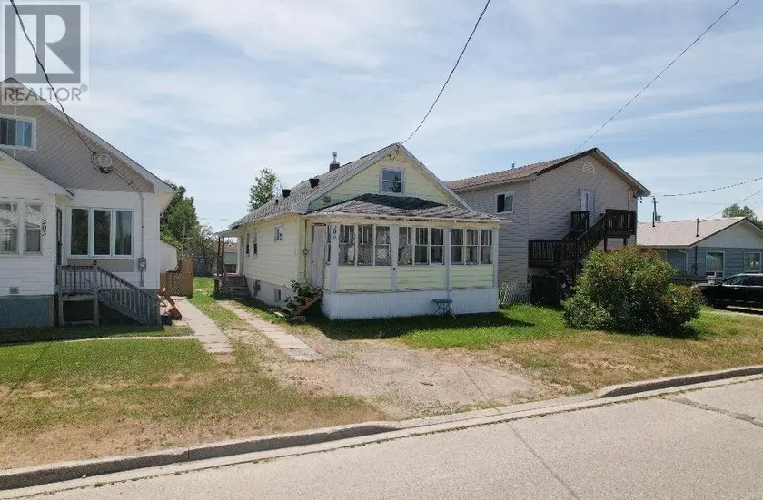 Detached at 205 Second AVE, Geraldton