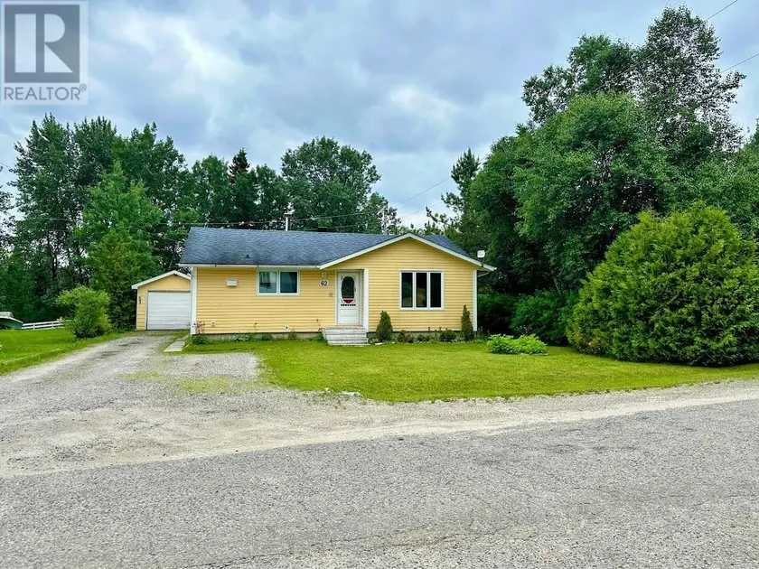 Detached at 62 Redwing AVE, Manitouwadge